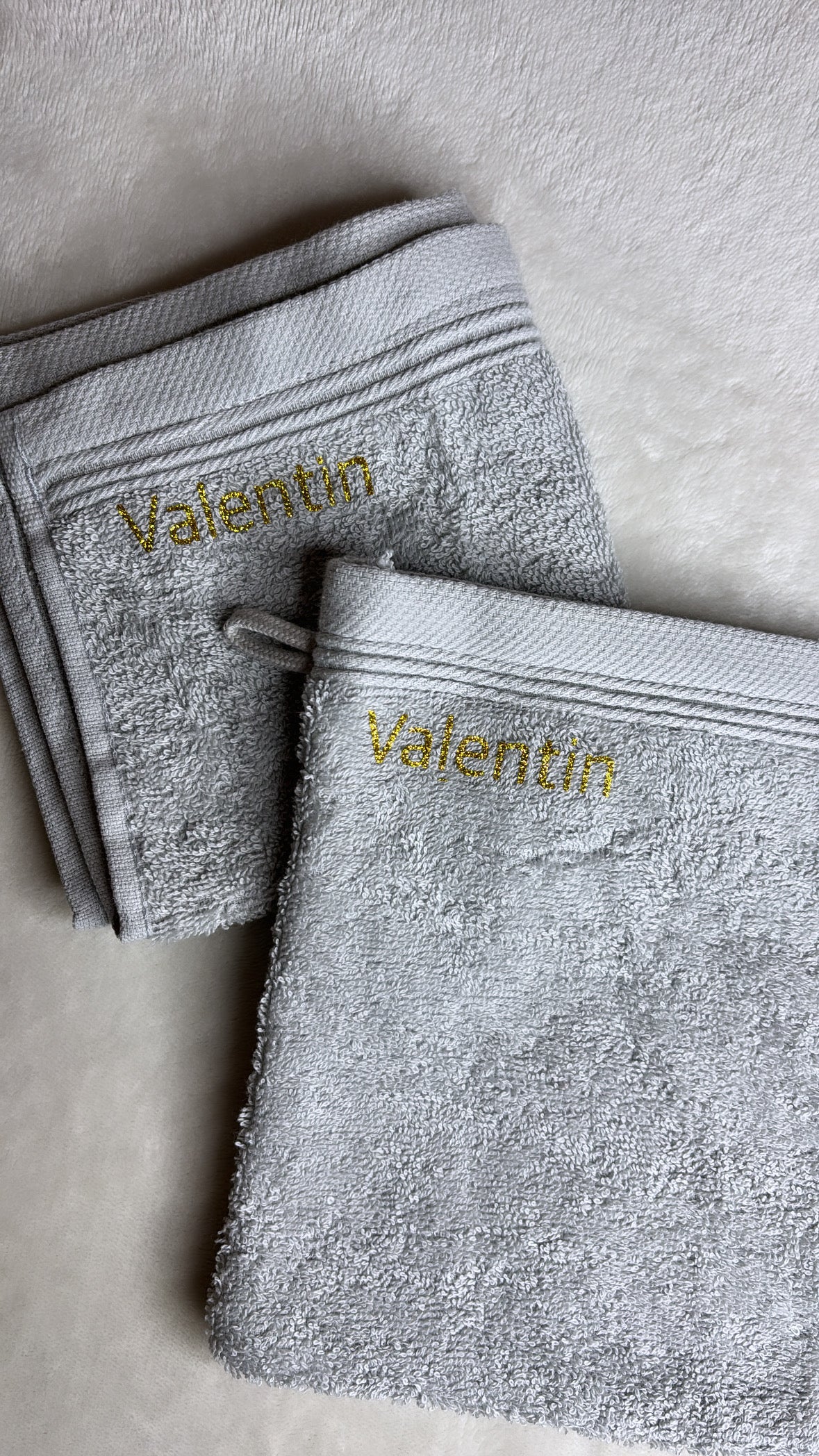 Coffret linge de maison personnalisé – Gant, serviette visage et serviette bain