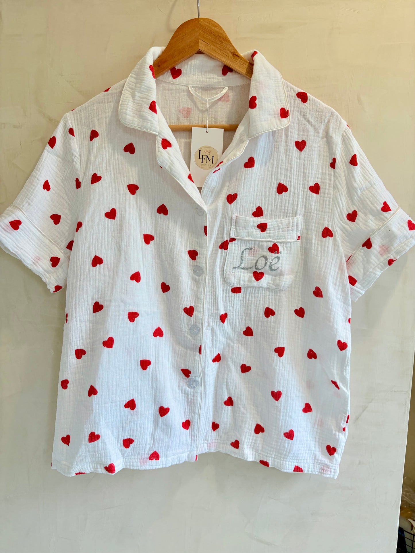 Pyjama femme coton blanc à cœurs rouges – Chemise et short