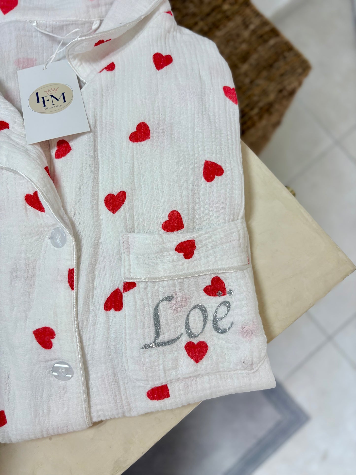 Pyjama femme coton blanc à cœurs rouges – Chemise et short