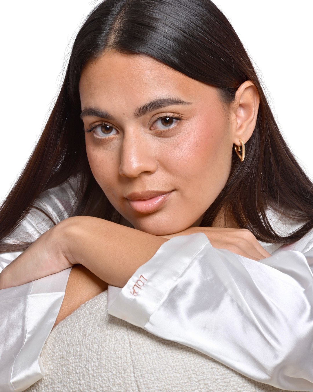 Peignoir long en satin brodé blanc