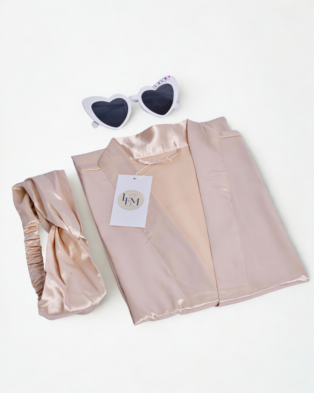 Pack événement brodé – peignoir, bandeau et lunettes personnalisés