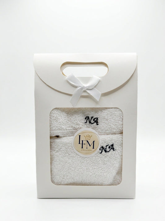 Coffret serviette visage & gant brodé