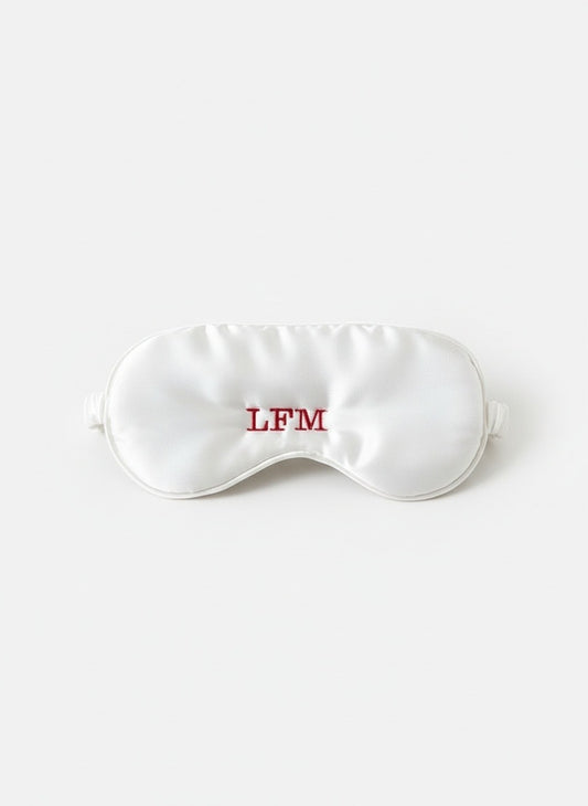 Masque de nuit en satin brodé